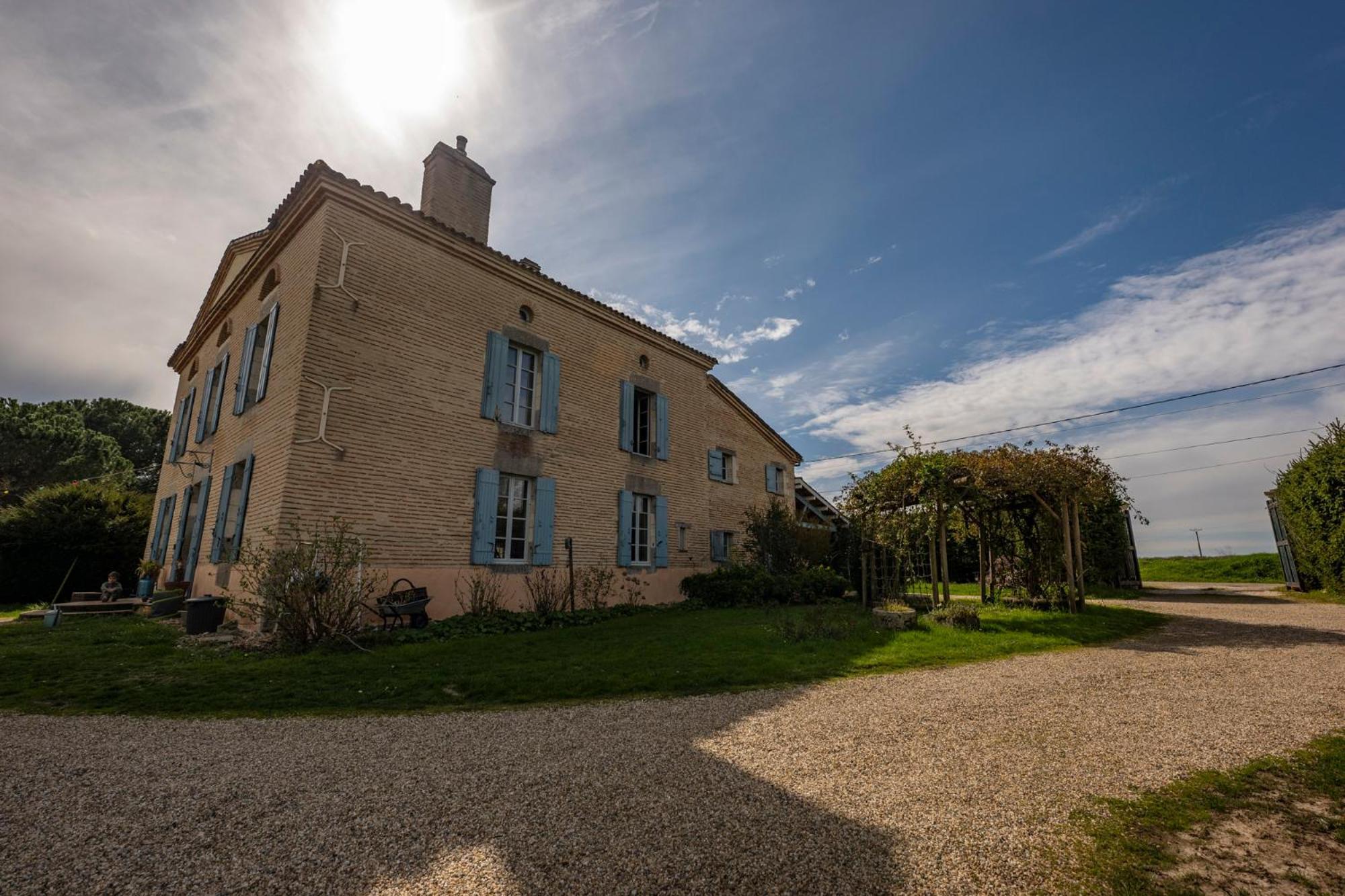 La Maison De L'Ecolieu Du Turc - Piscine Partagee Le Mas-d'Agenais Exterior photo